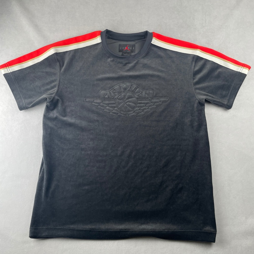 Jordan Gold Chain Velour SS Top M Black Red Stripe Soft Retro Luxe Streetwear